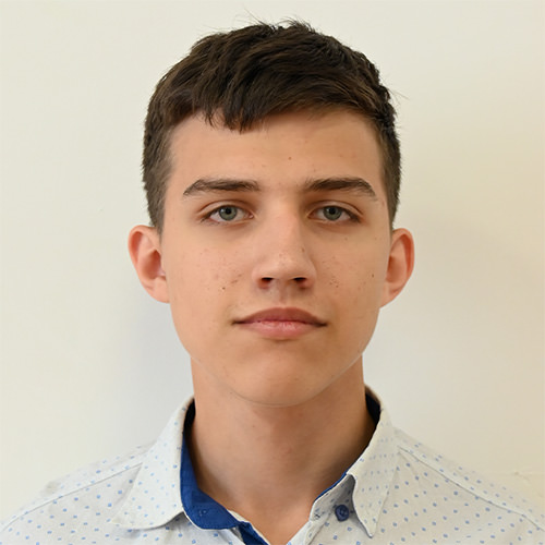 Микола Олійніченко