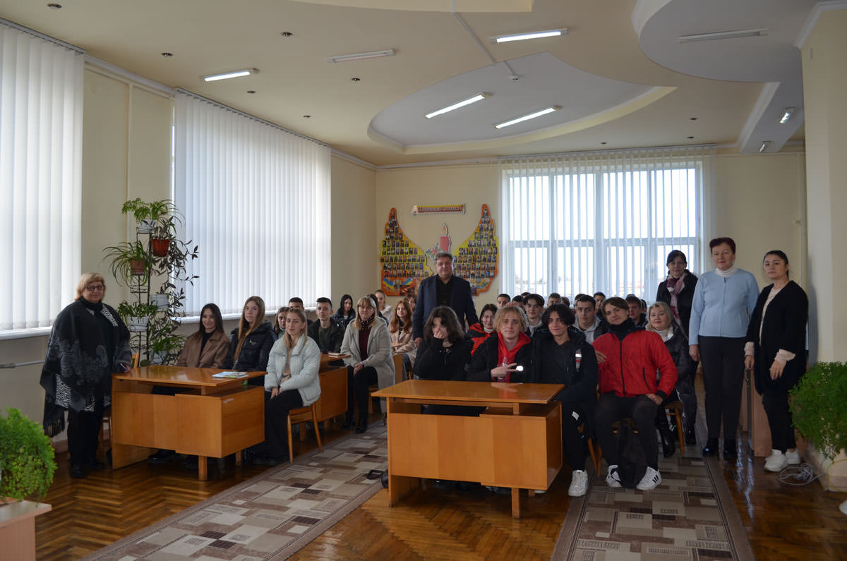 Зустріч з Василем Пасемківим