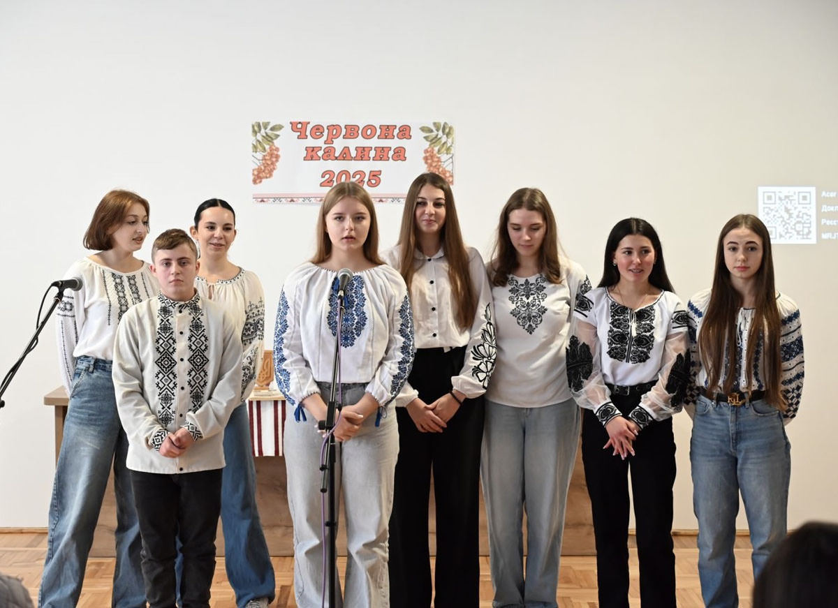 Конкурс патріотичної пісні «Червона калина»