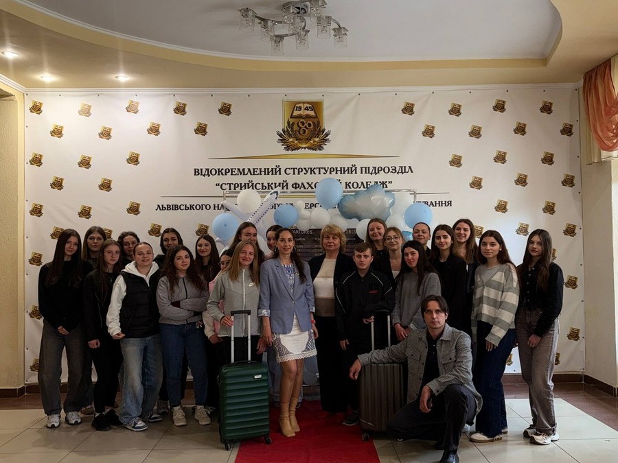 Перспектива відновлення авіасполучення - підтримка  туристичної сфери